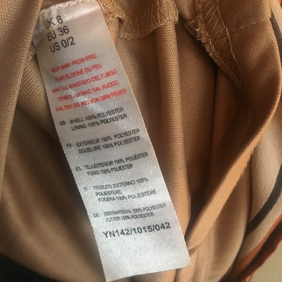 YUMI tan and brown feather print dress. - Picture 6 of 7